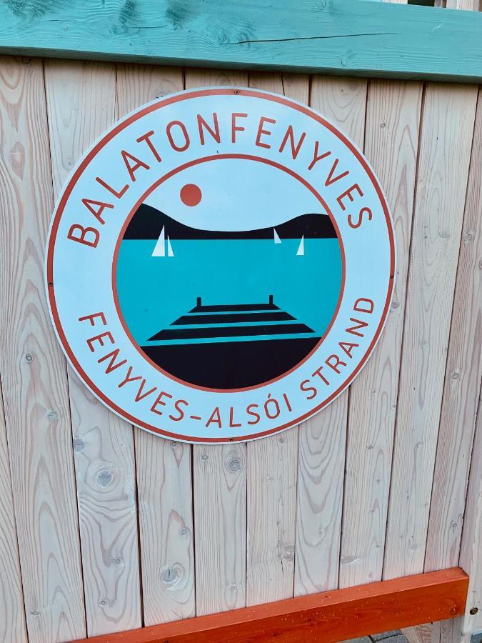 Laszlo Nyaralohaz Balatonfenyves Eksteriør billede